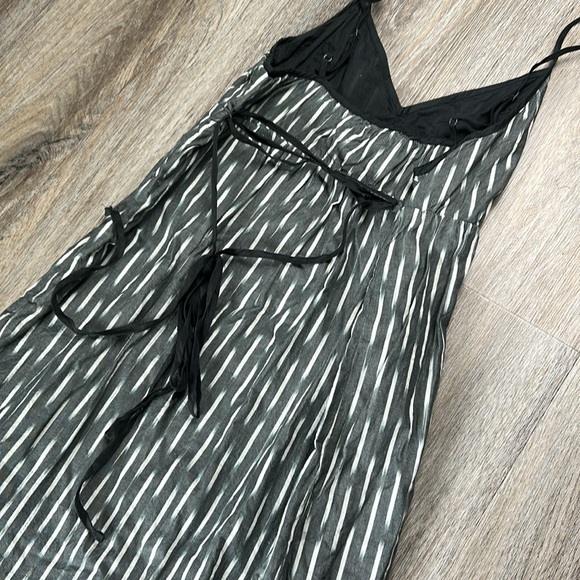 Converse Black and White 100% Cotton Midi Dress - Picture 12 of 16